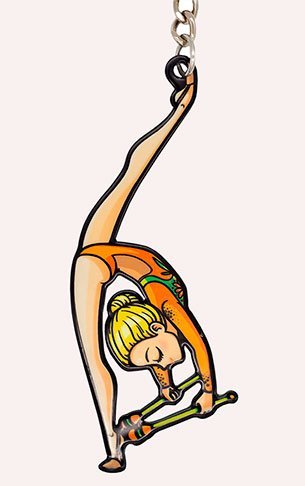Брелок гимнастка с булавами